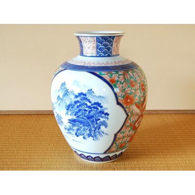 [Made in Japan] Ko-imari sansui Vase