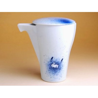 Photo2: Sake set 1 pc Tokkuri bottle and 2 pcs Cups Tsuki to Usagi Rabbit
