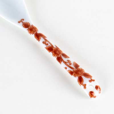 Photo2: Porcelain Dessert Spoon Karakusa Red