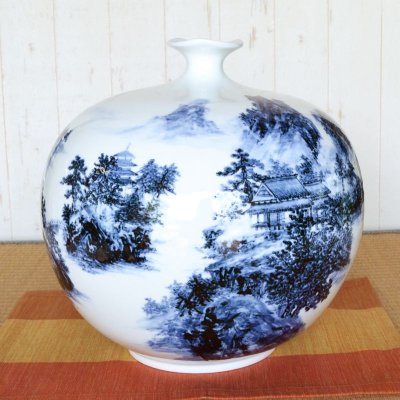 Photo4: Vase Large Sometsuke sansui | The first-generation head of the Shinemon Kiln