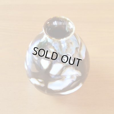 Photo7: Sake set 1 pc Tokkuri bottle and 2 pcs Cups "Ryokuei"  Green Shadow | Kusuo Baba's work in Shinemon Kiln