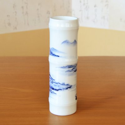 Photo5: Bamboo-Shaped Vase Sometsuke Sansui Landscape | The first-generation head of the Shinemon Kiln