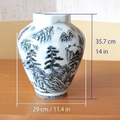 Photo7: Large Vase Kodai Sometsuke Sansui Landscape | The first-generation head of the Shinemon Kiln
