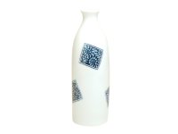 Sake Bottle Tokkuri Kakumon tako-karakusa (1.5-go)