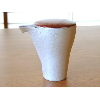 Photo1: Sake Bottle Tokkuri Red pearl