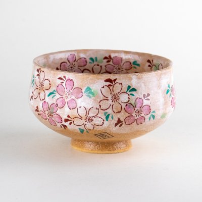 Photo2: Tea Bowl Nishiki Sakura Cherry blossoms in wooden box