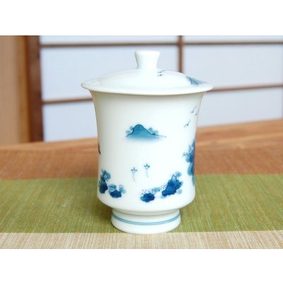Photo4: Yunomi Tea Cup with Lid for Green Tea Nabeshima sansui Landscape (Large)