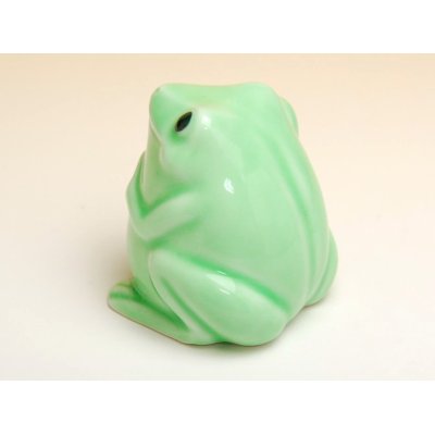 Photo2: Figurine Maneki kaeru Frog (Large)