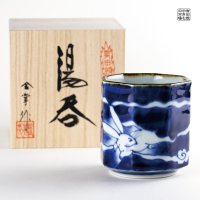 Yunomi Tea Cup for Green Tea Sometsuke kumousagi mentori Rabbit in wooden box