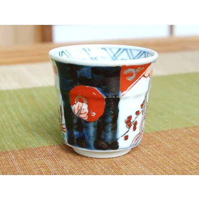 Photo6: Sake set 1 pc Tokkuri bottle and 2 pcs Cups Ko-imari Maru