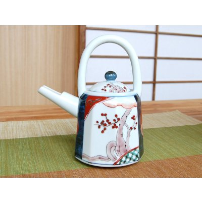 Photo3: Sake set 1 pc Tokkuri bottle and 2 pcs Cups Ko-imari Tetsuki