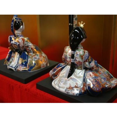 Photo4: Hina doll Ko-imari style Suwari (Doll displayed at the Girls' Festival)