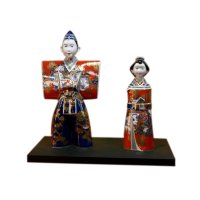 Hina doll Ko-imari style Tachi (Doll displayed at the Girls' Festival)