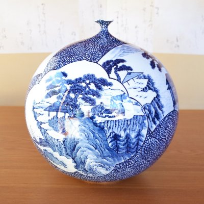 Photo5: Sometsuke Tako-Karakusa Sansui Large Vase by Kinsai Fujii