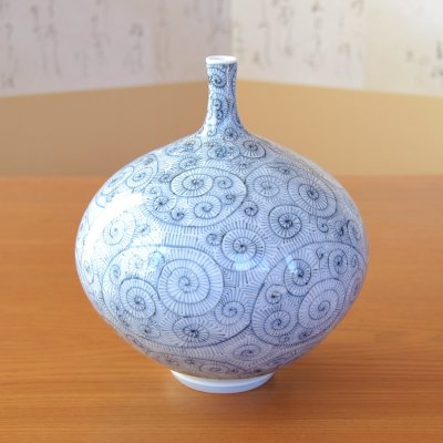Photo3: Sometsuke Tako-Karakusa Small Jar by Ryuzumi Nakao