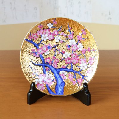 Photo1: Decorative Plate 16.6cm Kinsai Ume Plum tree | Kinryugama Kiln work