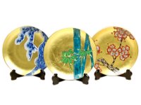 Decorative Plate with Stand (19cm) Kinrante Matsu, Take, & Ume Ornamental plate (three pieces of sets)