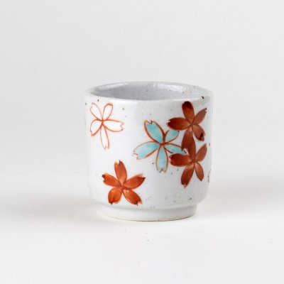 Photo1: Sake Cup Akae sakura chirashi Cherry blossoms (6cm/2.3in)