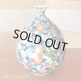 Vase Some-Nishiki Tsubaki and Uguisu (Camellia and Nightingale) | Fujii Shoun's work