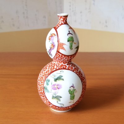 Photo4: Vase Gourd Shape Seasonal Flowers and Children | Fukuji Kitamura Traditional Craftsperson work