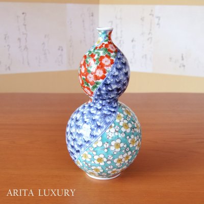 Photo1: Vase Gourd Shape Cherry blossoms, Bamboo leaves, and Plum blossoms | Fukuji Kitamura Traditional Craftsperson work