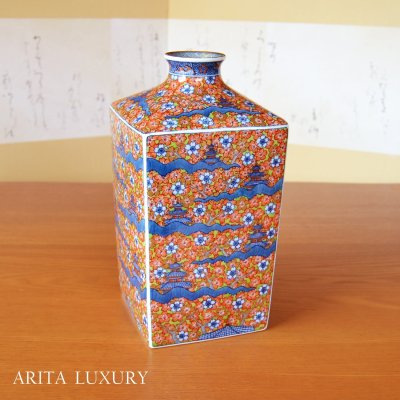Photo1: Square Vase Somenishiki Ouraku Sakura | Kousai Kasahara Traditional Craftsperson work