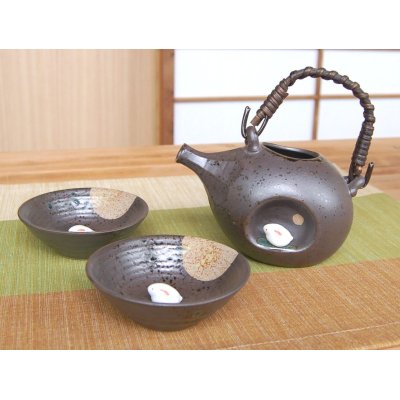 Photo2: Sake set 1 pc Tokkuri bottle and 2 pcs Cups Tsukimi usagi Rabbit