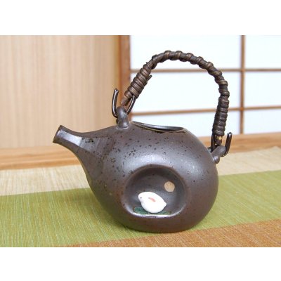 Photo3: Sake set 1 pc Tokkuri bottle and 2 pcs Cups Tsukimi usagi Rabbit