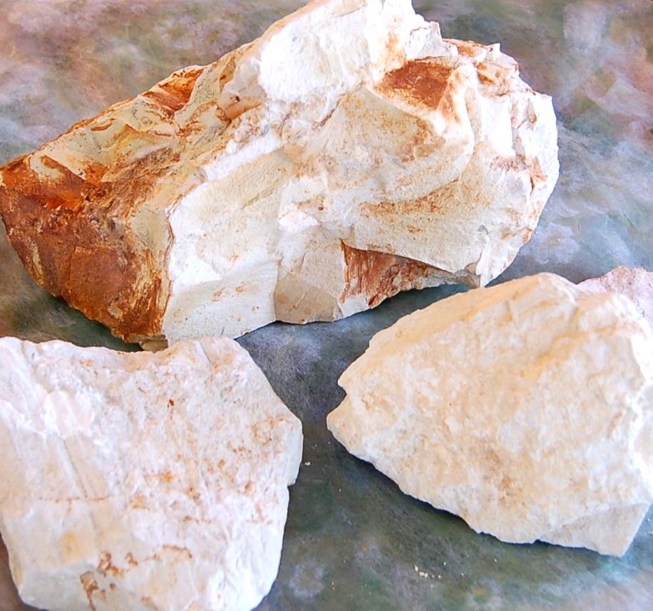 Close-up of porcelain stone from Izumiyama