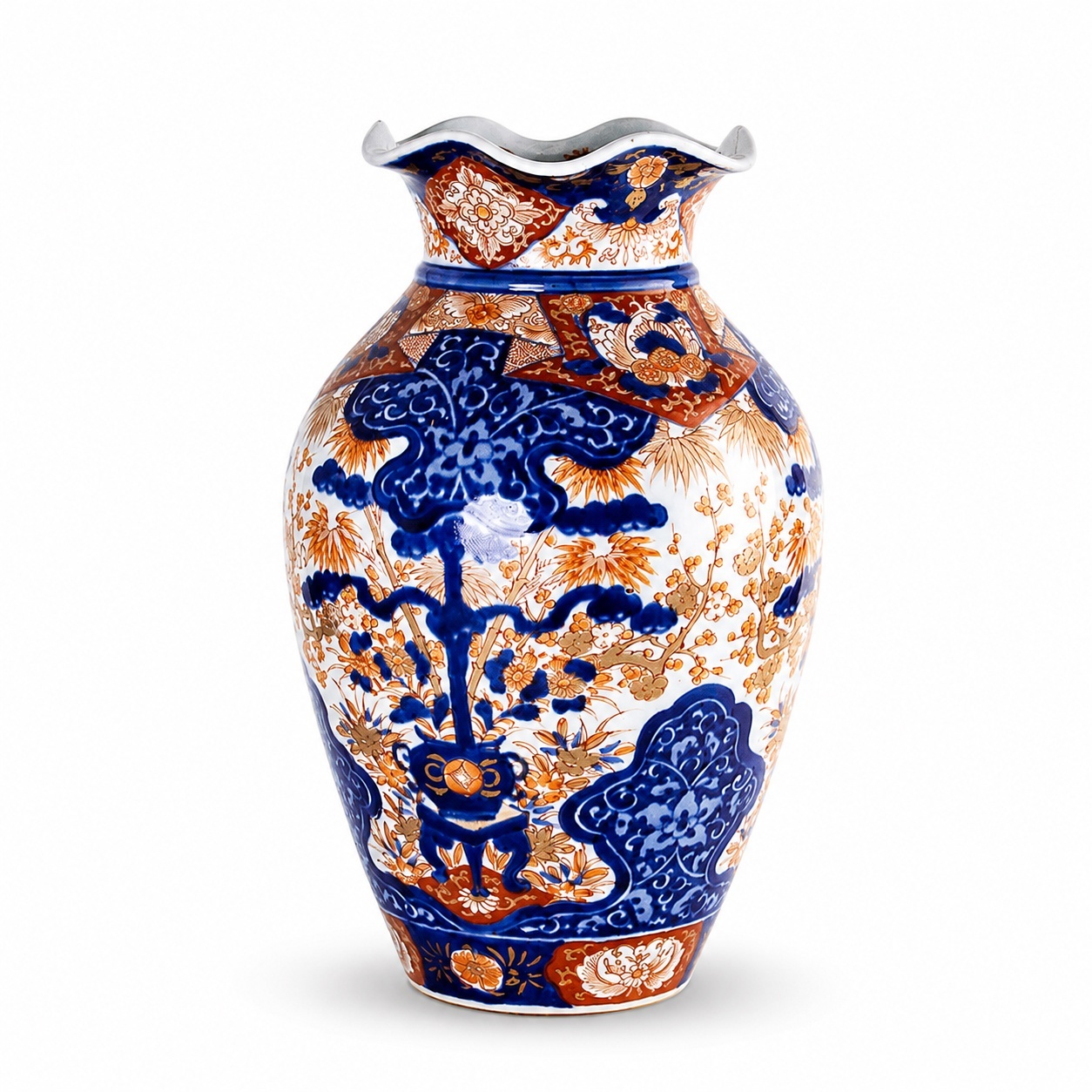 Ko-Imari vase with blue underglaze and Akae enamels