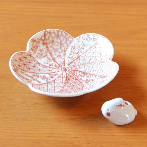 Photo3: Rabbit Incense Holder with Tray Nishiki-Shonzui Red (3)