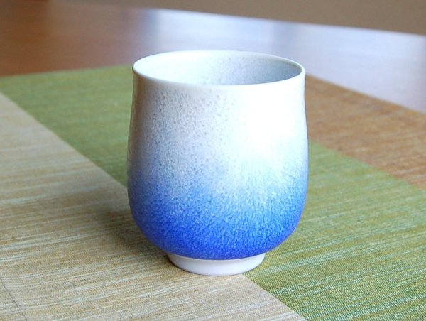 Photo2: Yunomi Tea Cup for Green Tea Aizome suiteki (Small) (2)