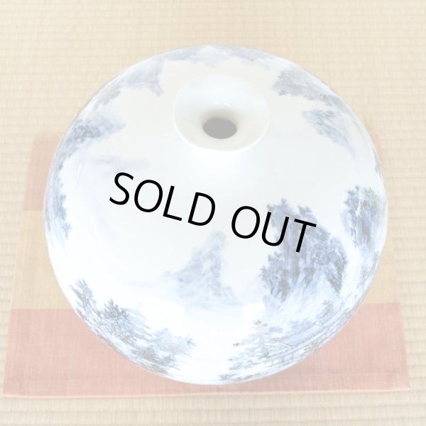 Photo5: Vase Large Sometsuke sansui | The first-generation head of the Shinemon Kiln (5)