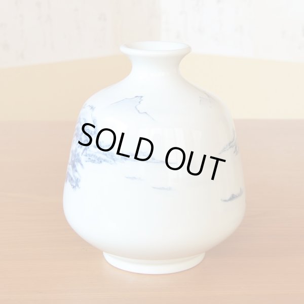 Photo4: Vase Sometsuke Sansui Landscape | The first-generation head of the Shinemon Kiln (4)