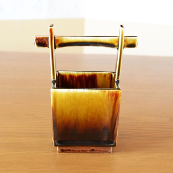Photo2: Taihi Tenmoku Handled Small Flower Vase by Kusuo Baba, Second-Generation Shinemon, Shinemon Kiln (2)