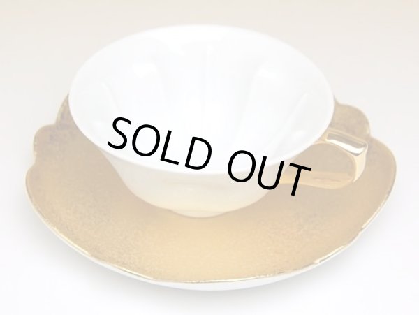 Photo3: Tea Cup and Saucer Hakuji kinsai (Gold) SAKURA shaped Cup (3)