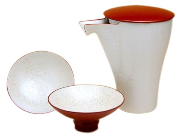 [Made in Japan] Red pearl Sake bottle & cups set
