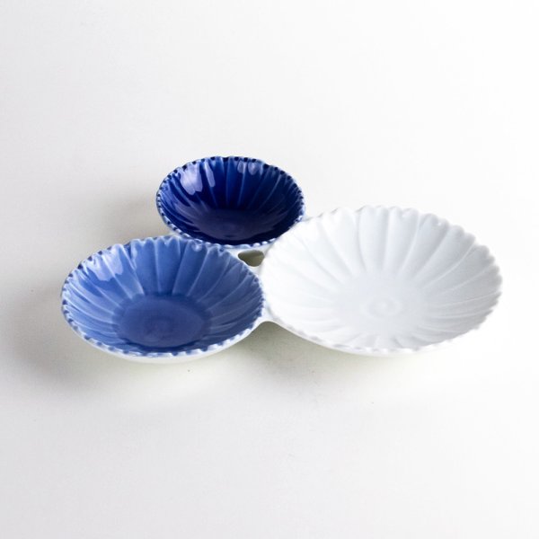 Photo1: Large Divided Plate Kikurenka (20.3 cm/8.0 in) (1)