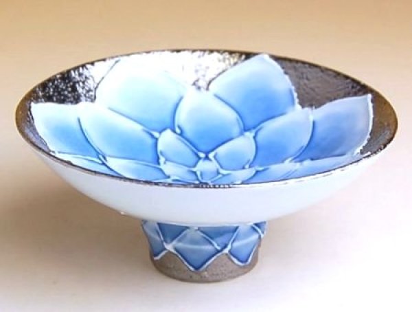 Photo1: Sake Cup Daria Blue Dahlia flower (8.5cm/3.3in) (1)