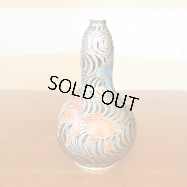 Photo2: Small Vase Gourd Shape Kingyo Goldfish Platinum Color Ryusui | Fujii Kinsai's work (2)