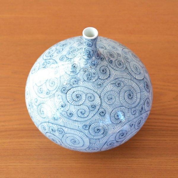 Photo4: Sometsuke Tako-Karakusa Small Jar by Ryuzumi Nakao (4)