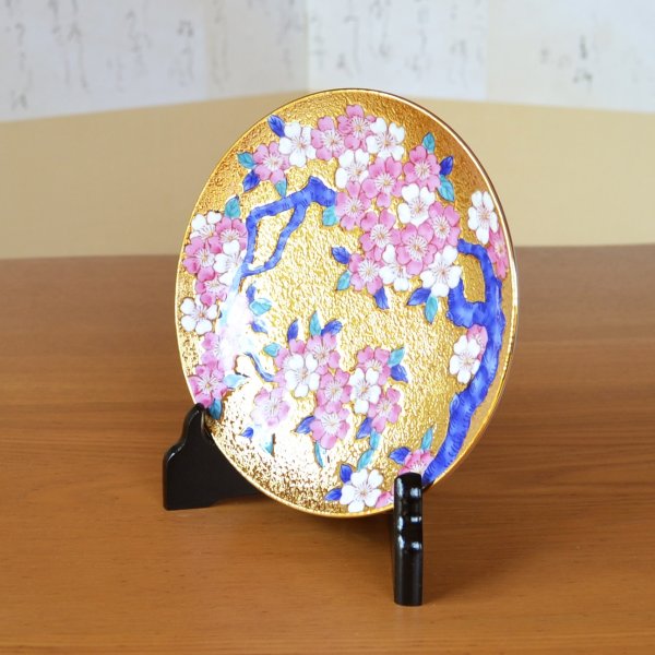 Photo2: Decorative Plate 16.6cm Kinsai Sakura Cherry blossom | Kinryugama Kiln work (2)