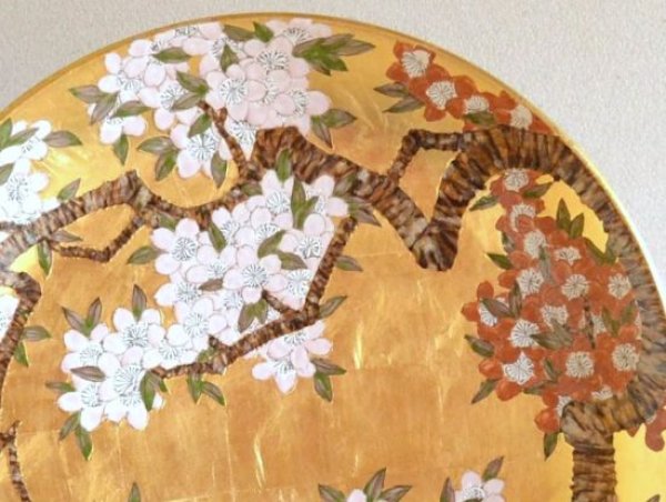 Photo2: Decorative Plate Kinpaku zakura Cherry blossoms with gold leaf (45cm/17.7in) (2)