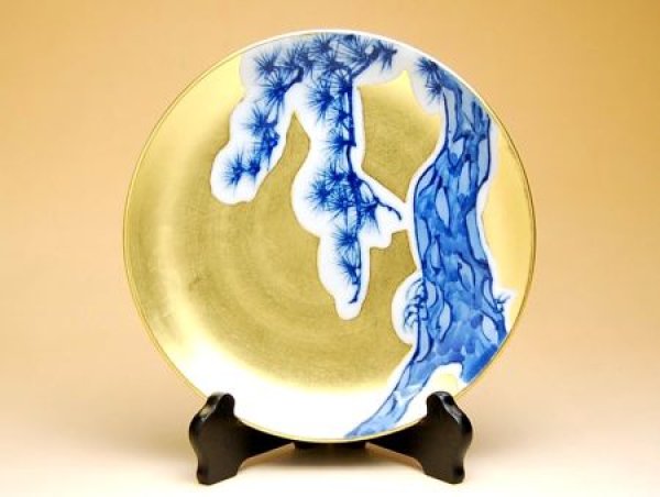[Made in Japan] Kinrante Matsu (Small) Ornamental plate（19cm）