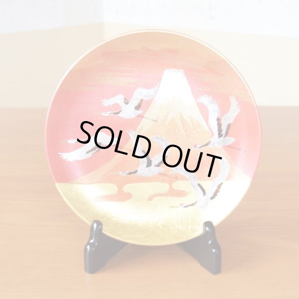 Photo2: Mt.Fuji and Cranes Gold Leaf Decorative Plate 19cm | Tatsuro Ono's  work in Kozan Kiln (2)