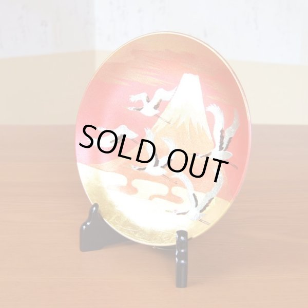 Photo3: Mt.Fuji and Cranes Gold Leaf Decorative Plate 19cm | Tatsuro Ono's  work in Kozan Kiln (3)
