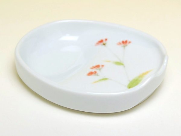 Photo2: Small Plate for soy sauce (10.7cm) Hana shizuka (2)