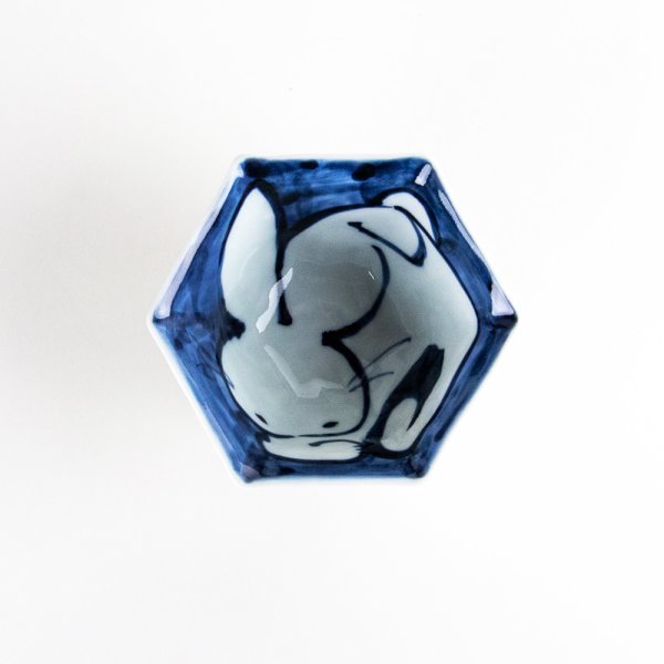 Photo2: Small Bowl Rabbit Akae Usagi (9.5 cm/3.7 in) (2)