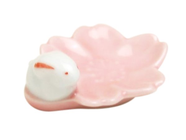 [Made in Japan] Sakura usagi rabbit (pink) Chopstick rest