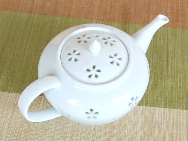 Photo2: Teapot Suisho hanazume (2)